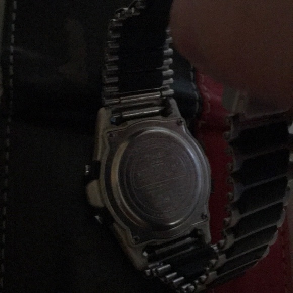 Watch - Picture 3 of 4